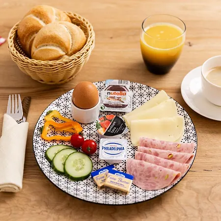 게스트하우스 Maerkl 3*