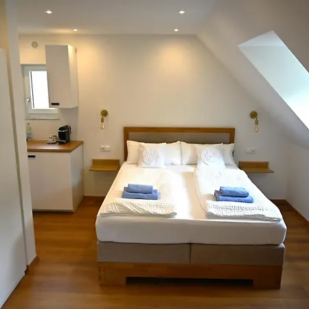 Maerkl Guest house